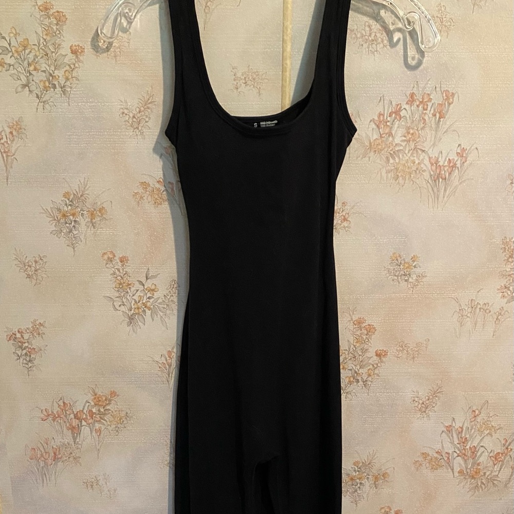 Black Sleeveless Low Back Jumpsuit